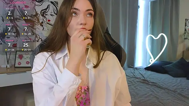 Kira Jin online show from March 13, 9:43 am