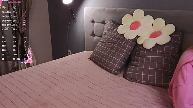 soft babe online show from September 23, 7:39 pm