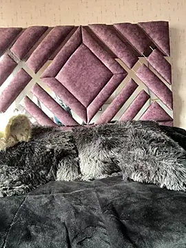 Snapshot of Maggie_Geller chatting on March 14, 8:17 pm Maggie Geller online show from March 14, 8:17 pm