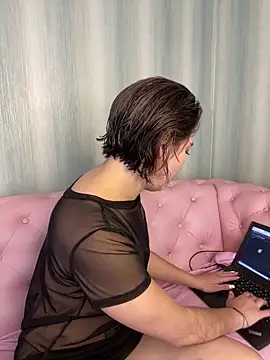 Snapshot of Maggie_Geller chatting on March 19, 6:34 pm Maggie Geller online show from March 19, 6:34 pm