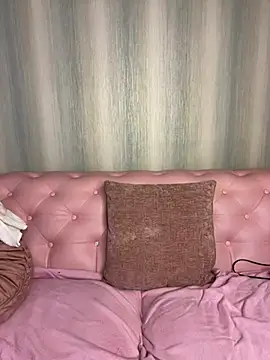 Snapshot of Maggie_Geller chatting on March 19, 9:37 pm Maggie Geller online show from March 19, 9:37 pm