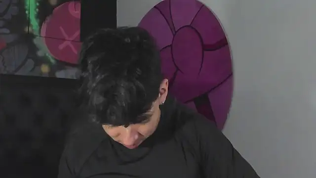 Snapshot of ISAAC_CRYSTON chatting on September 10, 7:58 pm ISAAC CRYSTON online show from September 10, 7:58 pm