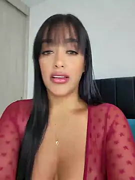 MarianaGiiiL online show from February 11, 12:05 pm