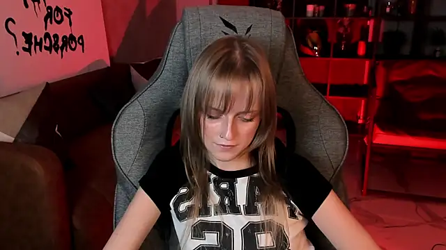 KiraMontoya online show from September 30, 5:51 pm