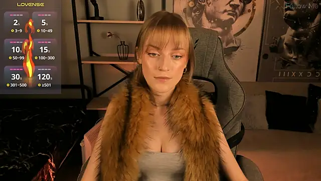 KiraMontoya online show from November 22, 5:56 pm