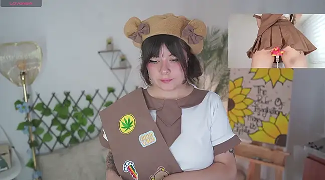 Neekito  online show from February 18, 9:42 pm