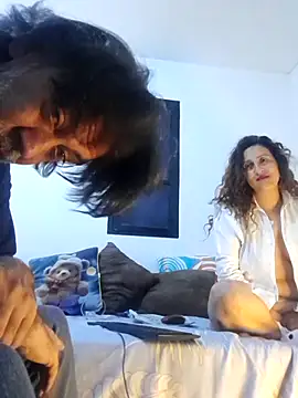 jeans and emma online show from September 21, 3:30 am