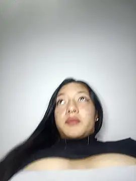 Snapshot of CuteHarper chatting on March 18, 1:32 am CuteHarper online show from March 18, 1:32 am