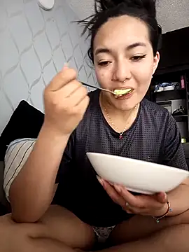 Snapshot of CuteHarper chatting on September 10, 12:54 am CuteHarper online show from September 10, 12:54 am