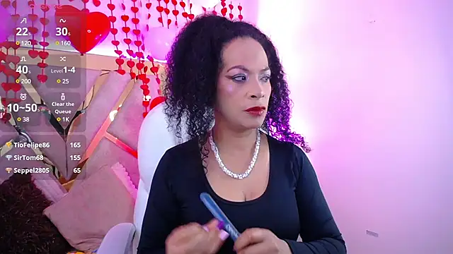 Snapshot of Cintiia_Holmes chatting on February 8, 11:33 am Cintiia Holmes online show from February 8, 11:33 am