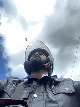 Snapshot of Rishwithr chatting on September 28, 7:36 am Rishwithr online show from September 28, 7:36 am