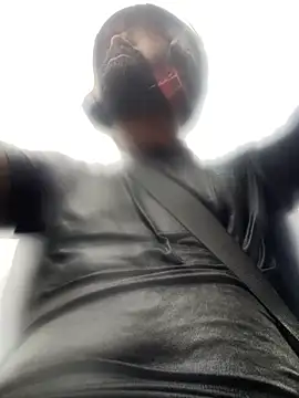 Snapshot of Rishwithr chatting on October 4, 1:36 am Rishwithr online show from October 4, 1:36 am