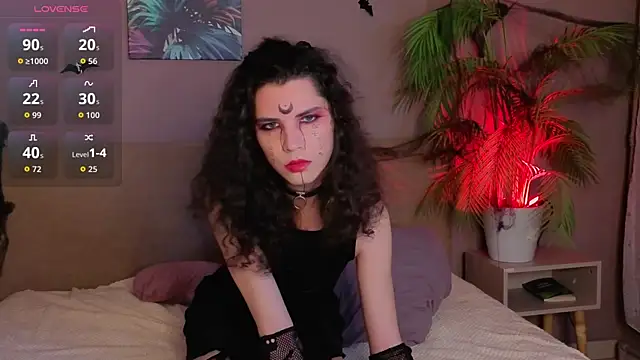 DamienLake online show from October 30, 8:31 pm