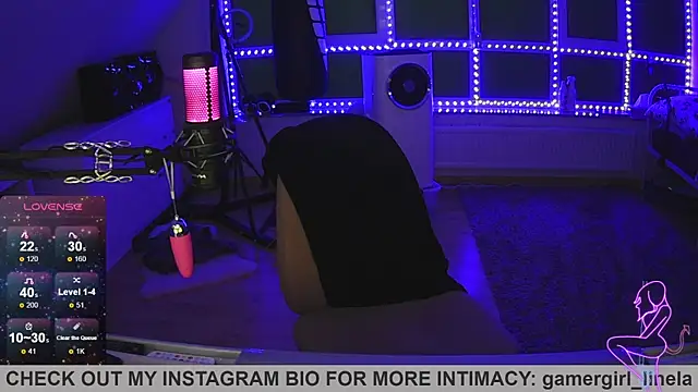 Snapshot of Gamergirl-Linela chatting on September 10, 4:34 am Gamergirl-Linela online show from September 10, 4:34 am