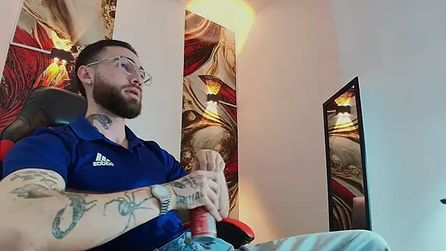 Luke davis01 online show from November 7, 1:11 pm