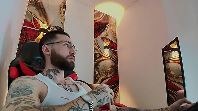 Luke davis01 online show from November 27, 1:13 pm