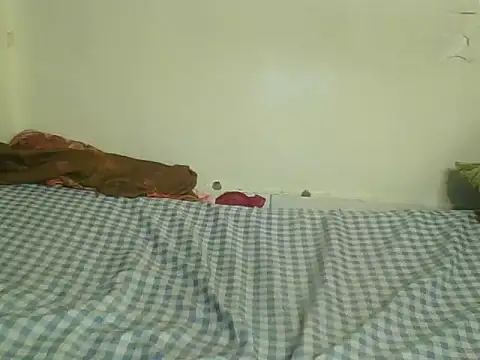 SweetLeona online show from October 13, 4:56 am