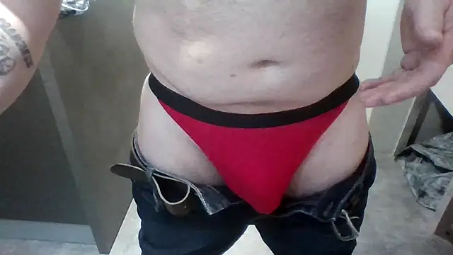 Snapshot of archange_17 chatting on February 15, 9:59 pm archange 17 online show from February 15, 9:59 pm