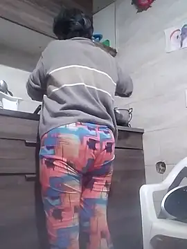 Saori Sann  online show from March 22, 2:59 am