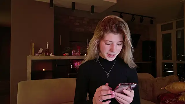 Bella amory online show from February 20, 8:25 pm