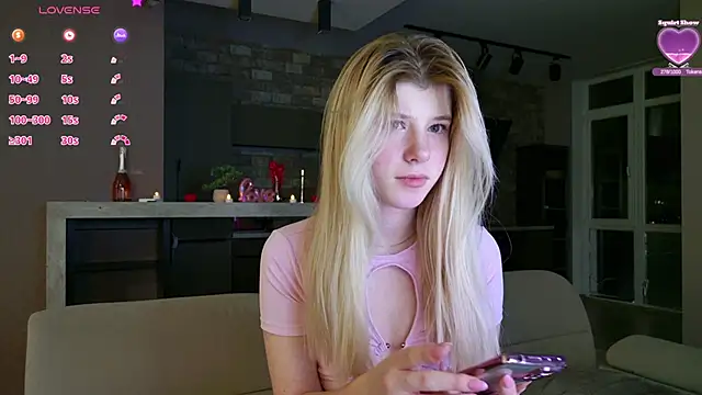 Bella amory online show from February 27, 11:15 pm