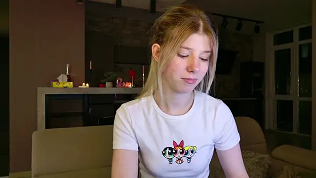 Bella amory online show from March 6, 7:43 pm