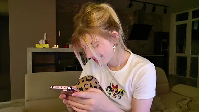 Bella amory online show from March 6, 11:09 pm