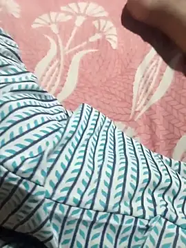 simrun70 online show from September 28, 11:54 pm