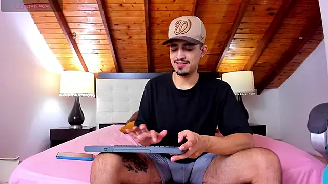 Sebastian Berne online show from March 3, 7:49 pm