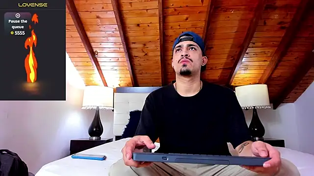 Sebastian Berne online show from March 18, 7:20 pm