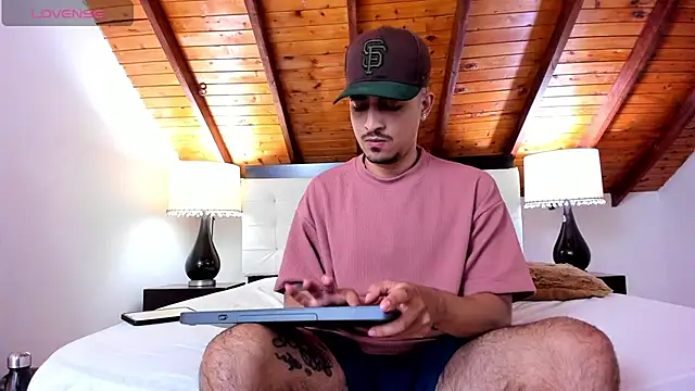 Sebastian Berne online show from September 12, 7:36 pm