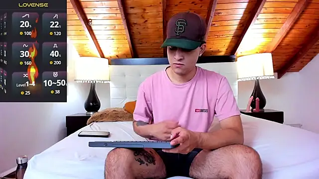 Sebastian Berne online show from October 7, 1:52 pm