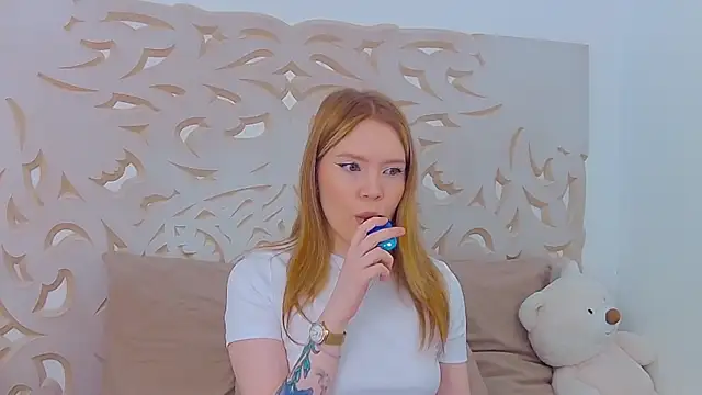 WandyMiller online show from February 13, 3:39 am