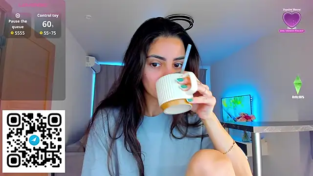 EmiliaZen online show from October 13, 1:22 pm