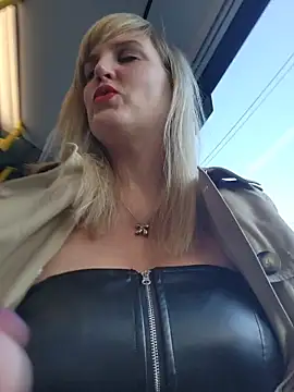 Sexybiene969 online show from October 24, 2:57 pm