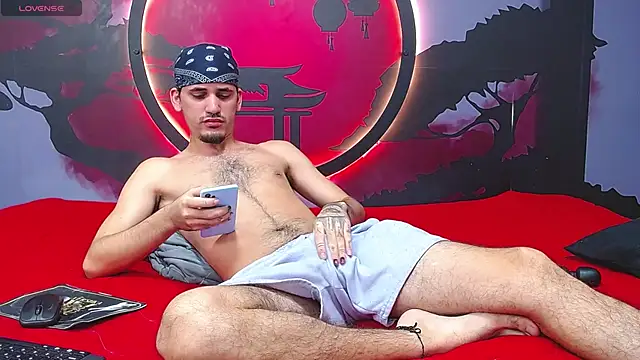 Dirty Kingg online show from November 28, 8:11 pm