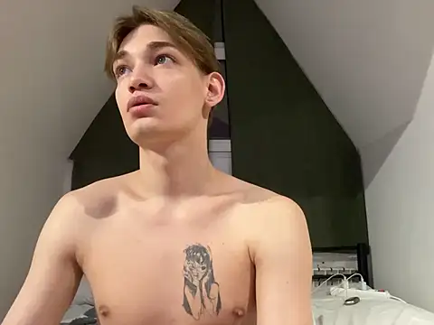 Julian wins online show from February 17, 12:48 pm