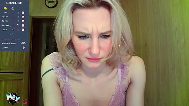 Caramel piegirl online show from March 10, 5:50 pm