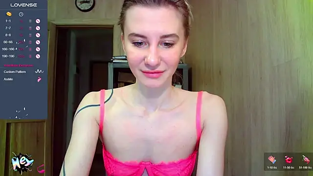 Caramel piegirl online show from October 19, 2:40 pm