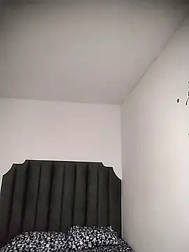 moree Queen online show from February 16, 6:54 pm