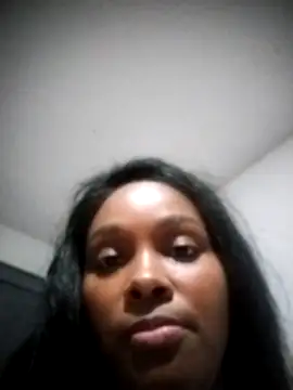 moree Queen online show from March 21, 12:40 am