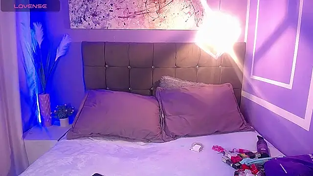 melissa becraft online show from October 23, 2:44 am