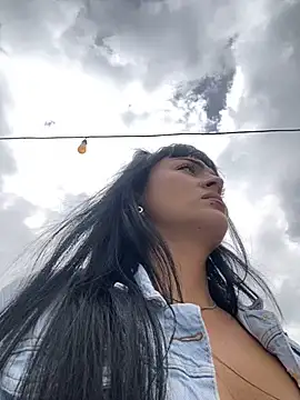 Snapshot of Dulce__Boyd chatting on February 17, 2:15 pm Dulce Boyd online show from February 17, 2:15 pm