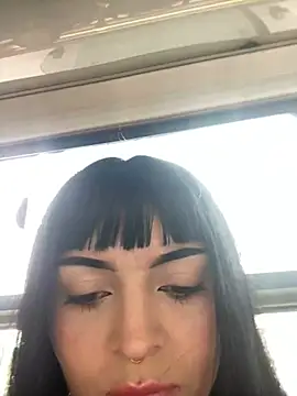 Snapshot of Dulce__Boyd chatting on February 18, 7:52 pm Dulce Boyd online show from February 18, 7:52 pm