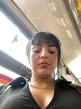 Snapshot of Dulce__Boyd chatting on March 3, 1:53 pm Dulce Boyd online show from March 3, 1:53 pm