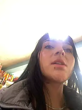 Snapshot of Dulce__Boyd chatting on March 18, 1:31 pm Dulce Boyd online show from March 18, 1:31 pm