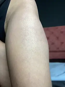 Snapshot of Dulce__Boyd chatting on March 19, 1:51 pm Dulce Boyd online show from March 19, 1:51 pm