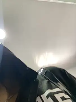 Snapshot of Dulce__Boyd chatting on September 18, 1:35 pm Dulce Boyd online show from September 18, 1:35 pm