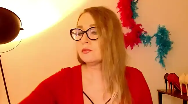 leaxSTAR online show from February 18, 11:11 am