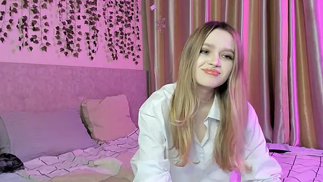 MiaRanki online show from March 9, 6:54 pm